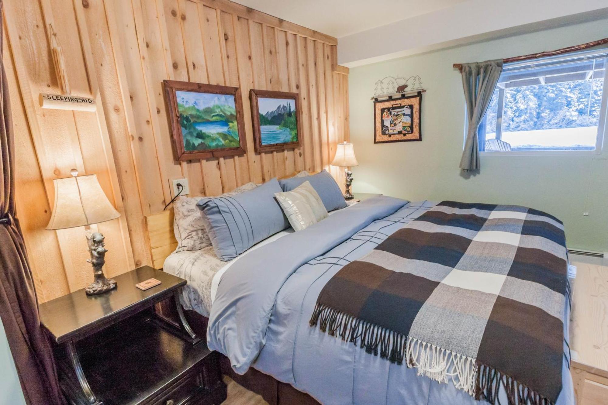 Bear Lake Lodgings B&B, Inc Seward Extérieur photo