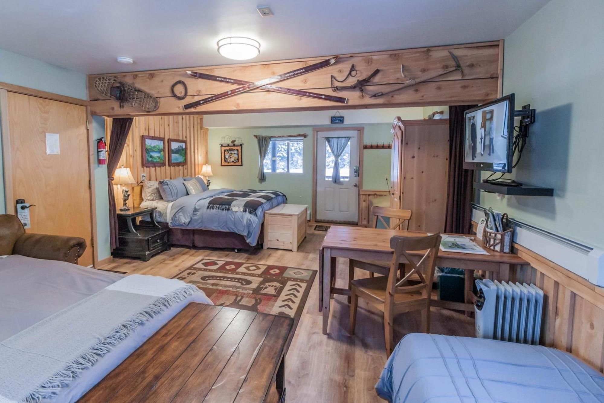 Bear Lake Lodgings B&B, Inc Seward Extérieur photo